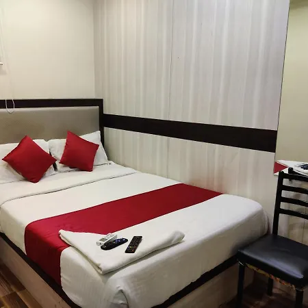 Hotel Happyland